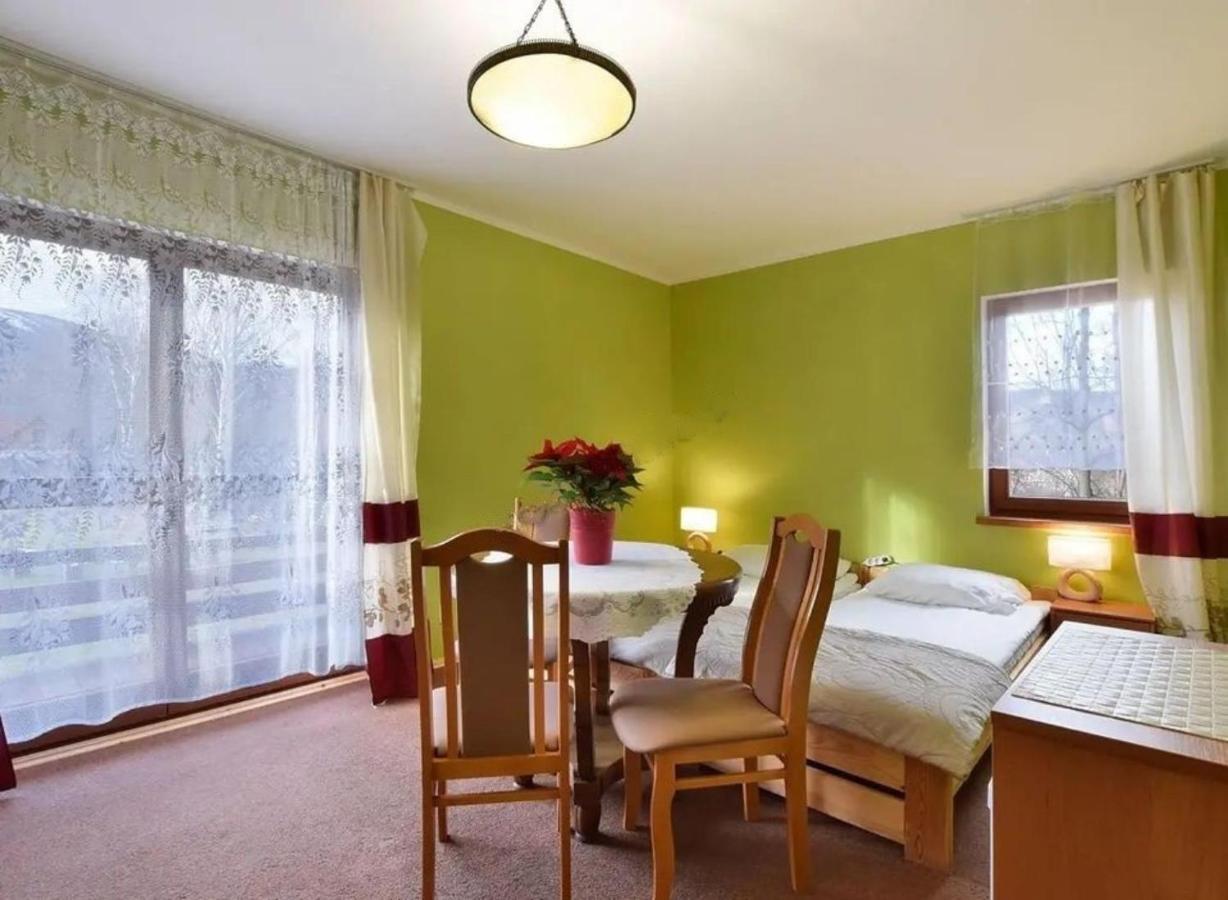 Sasanka Apartment คาร์ปัตซ์ ภายนอก รูปภาพ