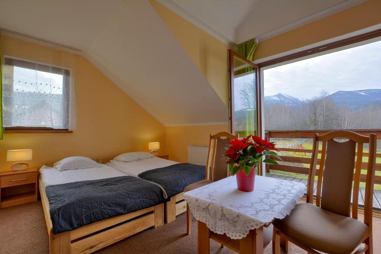 Sasanka Apartment คาร์ปัตซ์ ภายนอก รูปภาพ